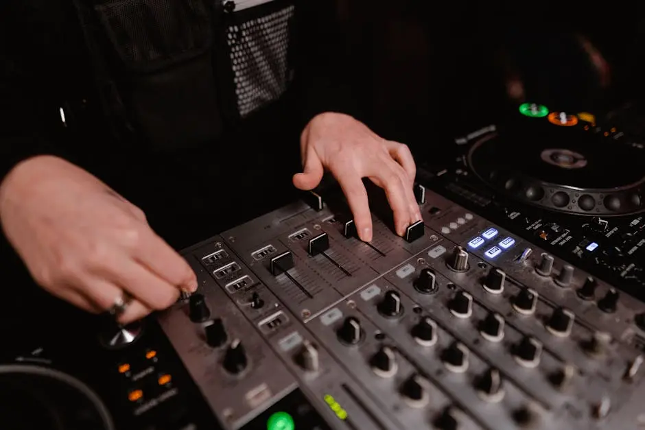 Mastering the Mix: Arizona DJ Tips for Success